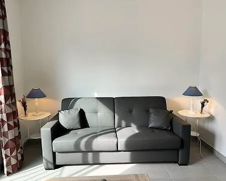 Apartment L'olive, Elegant Studio En Pleine Nature Hyères