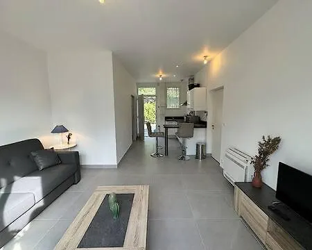 L'olive, Elegant Studio En Pleine Nature Apartment